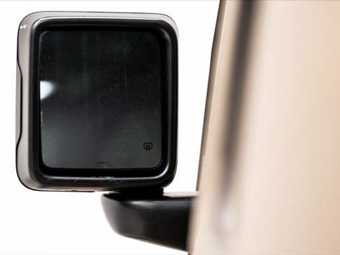 Used 2020 Jeep Gladiator Sport w/ Quick Order Package 24S AWD/4WD image 46