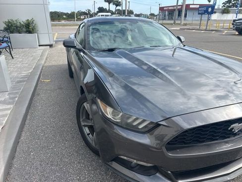 Certified 2017 Ford Mustang Coupe image 2