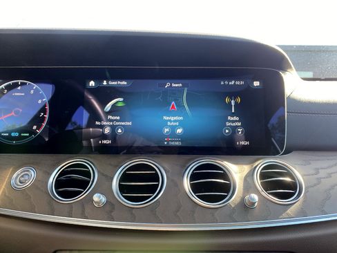 Used 2022 Mercedes-Benz E 450 E 450 w/ Driver Assistance Package image 38