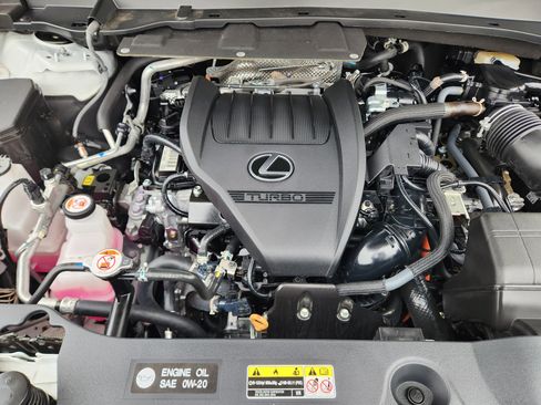 Certified 2025 Lexus TX 500h AWD w/ Technology Package image 37