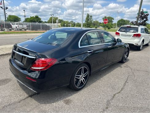 Used 2020 Mercedes-Benz E 350 4MATIC Sedan w/ Parking Assistance Package image 7