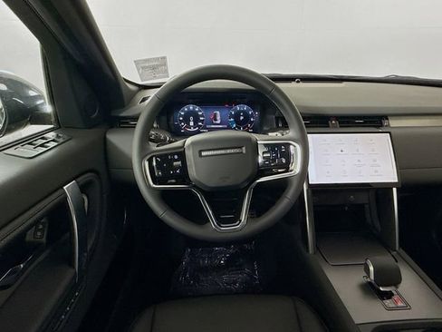 New 2026 Land Rover Discovery Sport Landmark AWD/4WD image 24