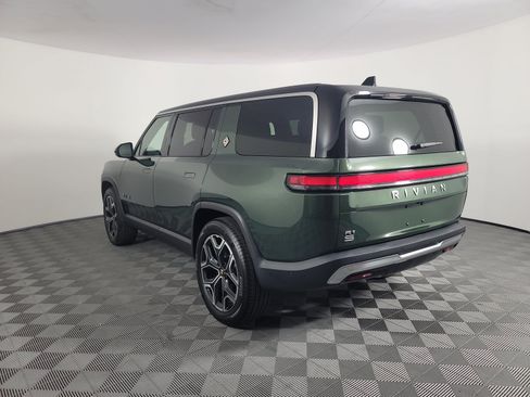 Used 2025 Rivian R1S Adventure AWD/4WD image 3