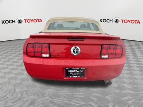 Used 2008 Ford Mustang Deluxe image 7