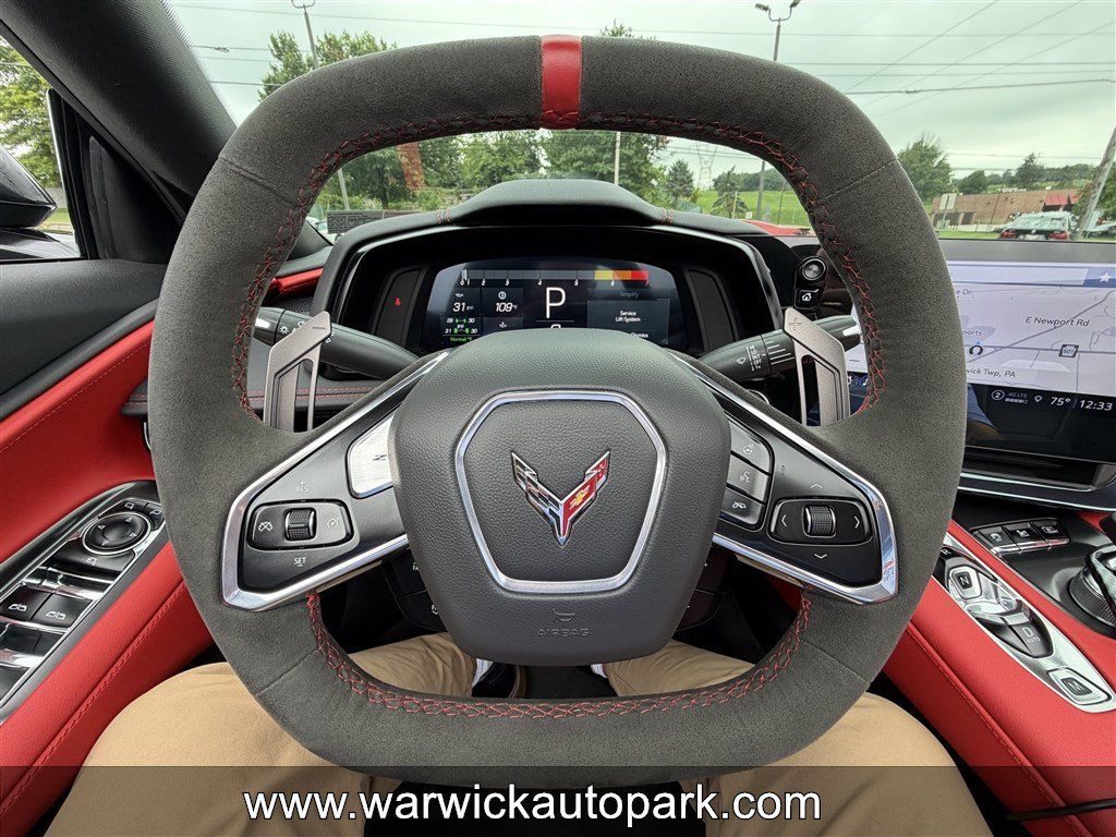 Used 2023 Chevrolet Corvette Stingray Preferred Conv w/ Z51 Performance Package RWD image 13