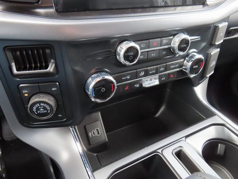 New 2026 Ford F150 XLT w/ Equipment Group 302A MID image 14