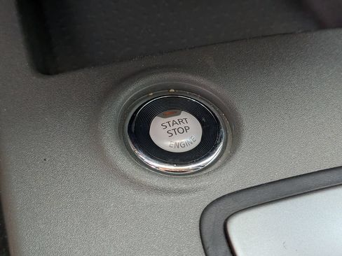 Used 2021 Nissan Frontier S RWD image 28