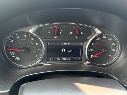 Used 2024 GMC Terrain AT4 AWD/4WD image 25