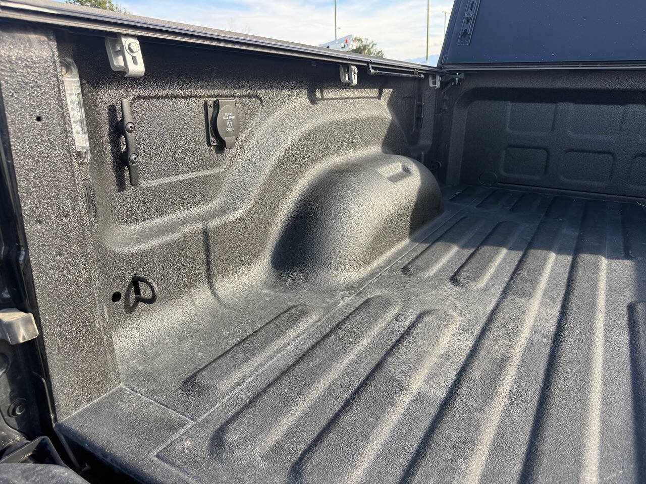 Used 2025 RAM 2500 Tradesman AWD/4WD image 13