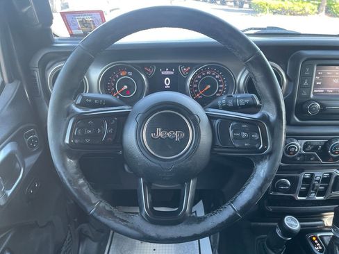 Used 2020 Jeep Wrangler Unlimited Sport S AWD/4WD image 22