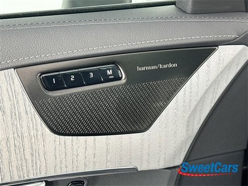 Used 2025 Volvo XC90 B6 Ultra w/ Protection Package Premier image 39
