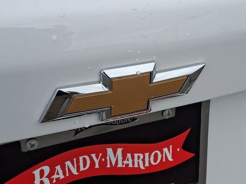 Used 2025 Chevrolet Equinox LT FWD image 24