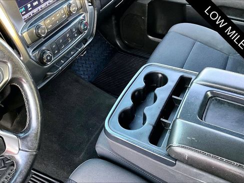 Used 2017 Chevrolet Silverado 2500 LT image 17