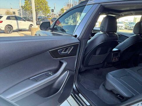 New 2025 Audi Q8 Premium Plus AWD/4WD image 19