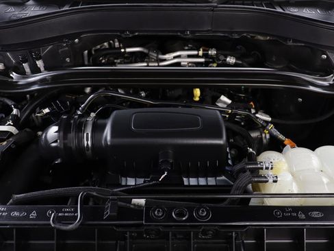 Used 2021 Ford Explorer Limited w/ Equipment Group 301A image 24