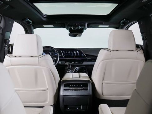 Used 2022 Cadillac Escalade Sport w/ Touring Package AWD/4WD image 26