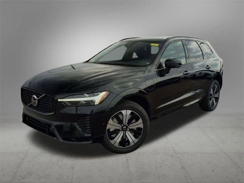 Used 2025 Volvo XC60 T8 Plus w/ Protection Package Premier image 1
