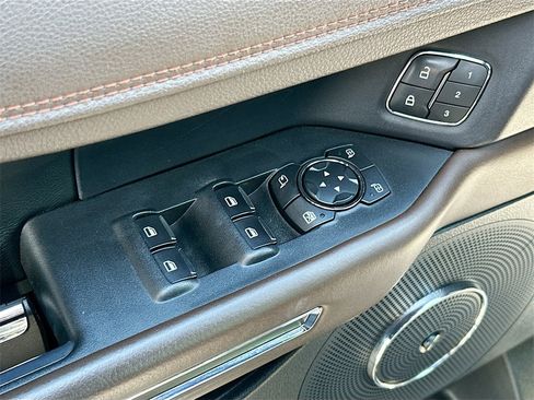 Used 2021 Ford Expedition King Ranch image 18