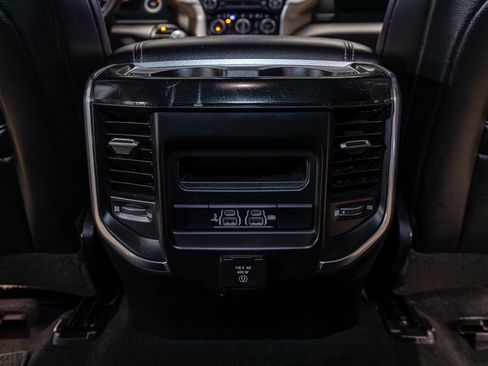Used 2019 RAM 1500 Laramie w/ Sport Appearance Package AWD/4WD image 22