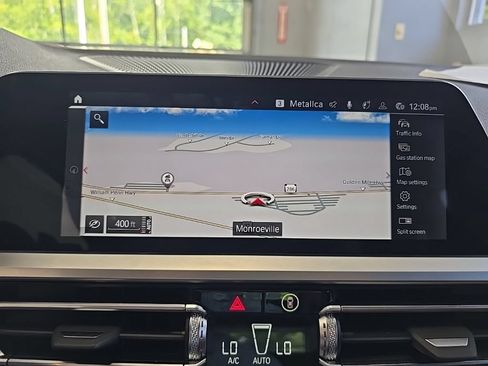 Used 2022 BMW M4 Competition w/ Executive Package RWD image 12
