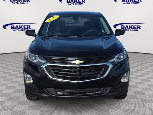 Used 2018 Chevrolet Equinox LT image 2