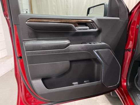 Used 2024 GMC Sierra 1500 Elevation AWD/4WD image 8