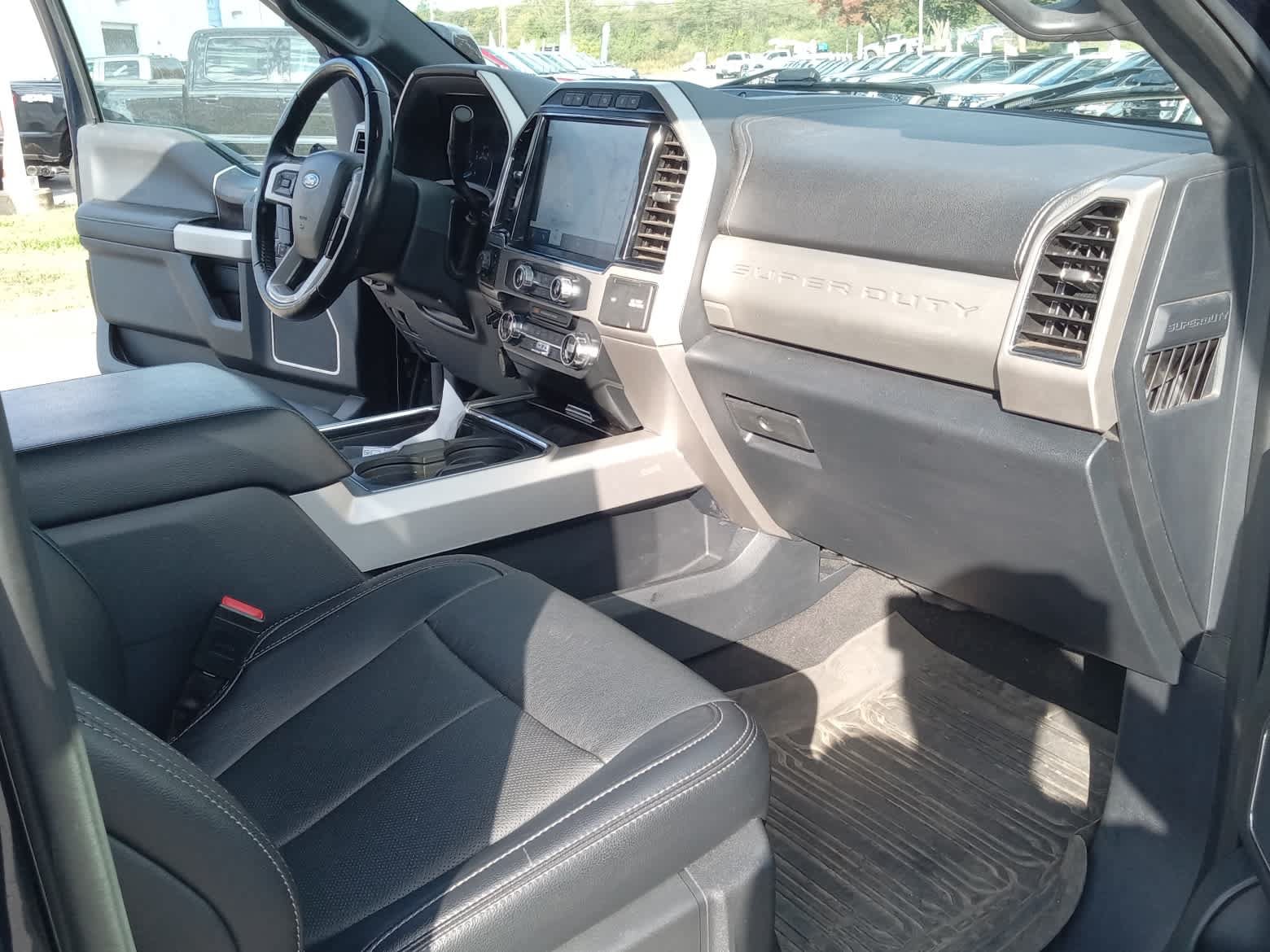 Used 2022 Ford F250 Lariat w/ Lariat Ultimate Package AWD/4WD image 41