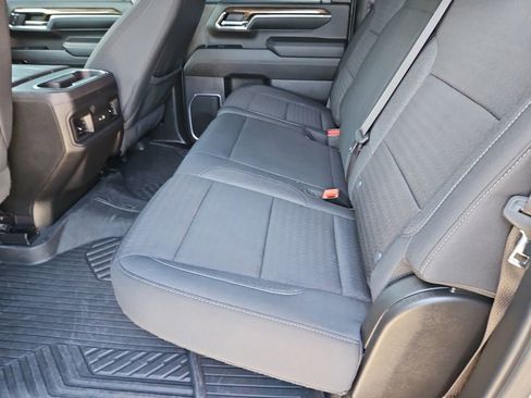 Used 2024 Chevrolet Silverado 3500 LT w/ Convenience Package image 18