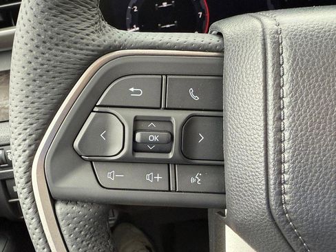 New 2025 Toyota Tacoma Limited image 11