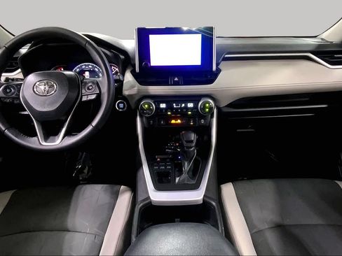 Used 2023 Toyota RAV4 XLE w/ Convenience Package AWD/4WD image 16