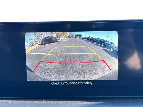 Used 2023 MAZDA MAZDA3 s image 24