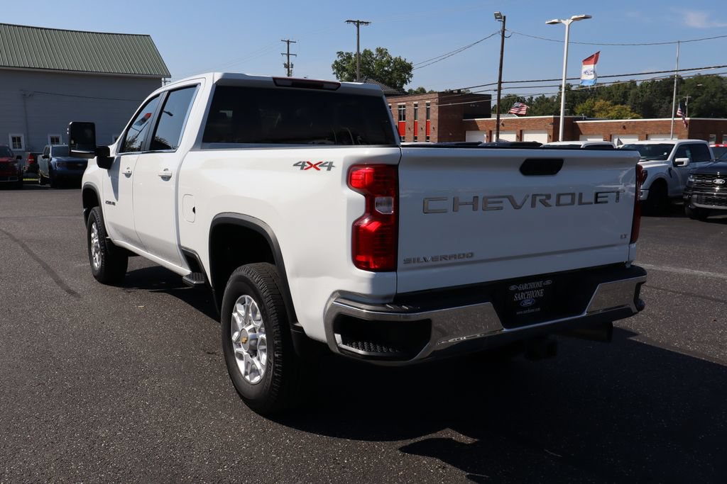 Used 2021 Chevrolet Silverado 2500 LT w/ Fleet Comfort Package AWD/4WD image 14