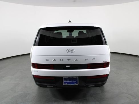 Certified 2026 Hyundai Santa Fe SE FWD image 11