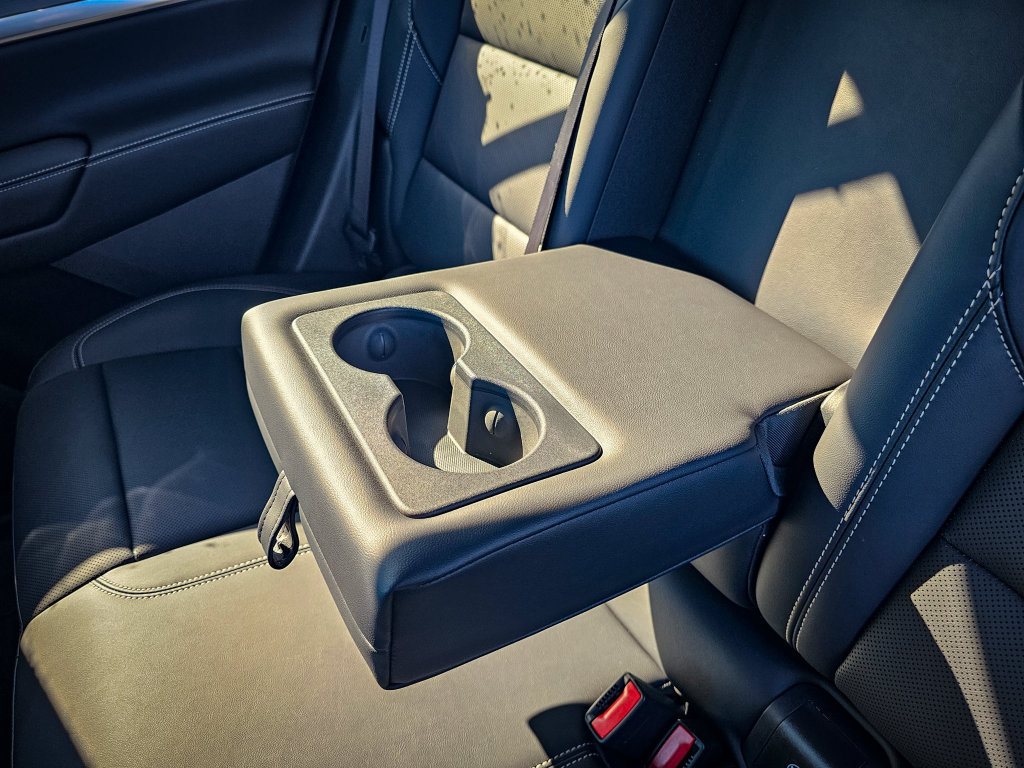 New 2027 GMC Terrain Elevation w/ Elevation Premium Package AWD/4WD image 32