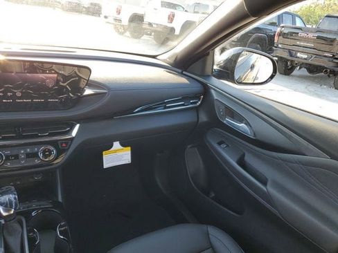 New 2026 Buick Envista Sport Touring image 14