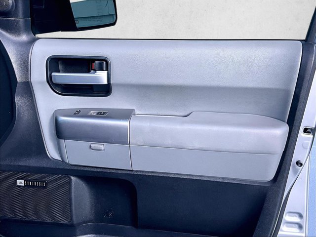Used 2018 Toyota Sequoia Limited w/ Safety & Convenience Package RWD image 19