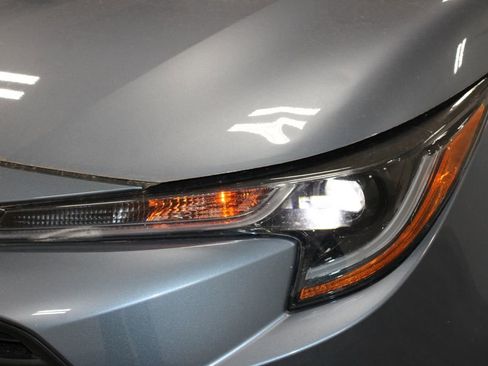 Used 2023 Toyota Corolla LE image 13