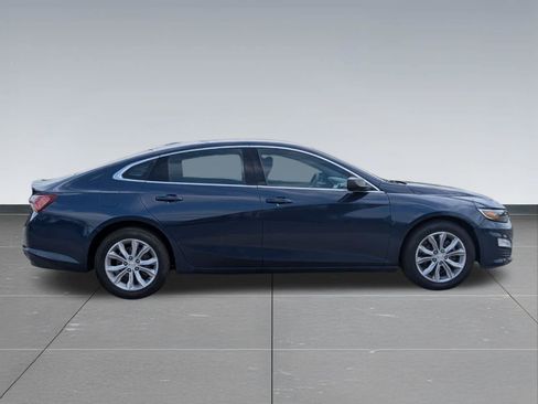 Used 2022 Chevrolet Malibu LT FWD image 6