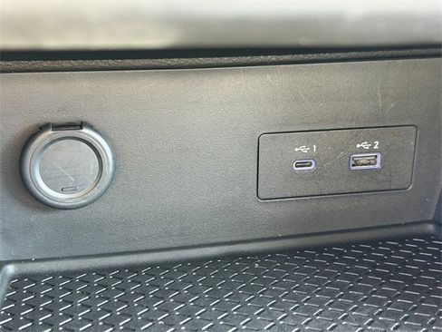 Used 2024 Nissan Pathfinder SV image 20