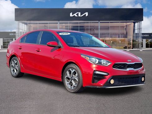 Used 2020 Kia Forte LXS FWD image 1
