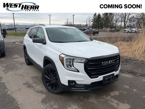 Used 2023 GMC Terrain SLT w/ Elevation Edition image 1