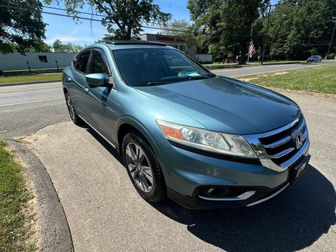 Used 2015 Honda Crosstour EX-L image 3