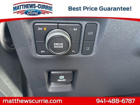 New 2025 Ford Expedition Max Platinum w/ Stealth Performance Package image 28