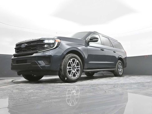 Used 2025 Ford Expedition Max Active image 38