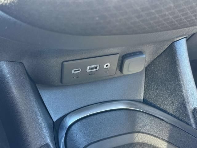 Used 2025 Chevrolet Malibu LT FWD image 25