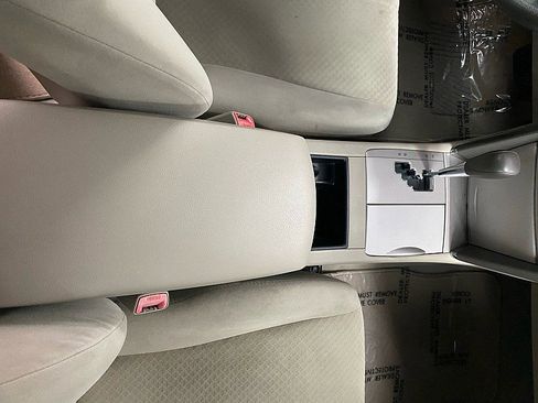 Used 2009 Toyota Camry Hybrid image 17