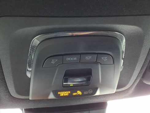 Used 2025 Toyota Corolla SE FWD image 36