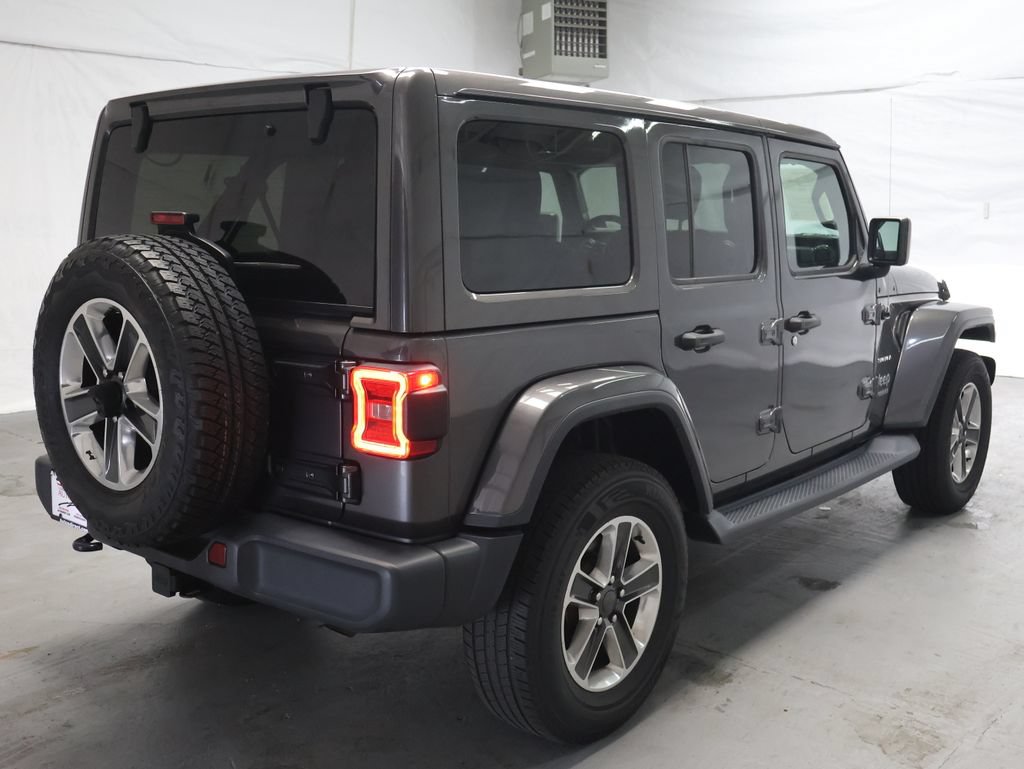 Used 2021 Jeep Wrangler Unlimited Sahara AWD/4WD image 7