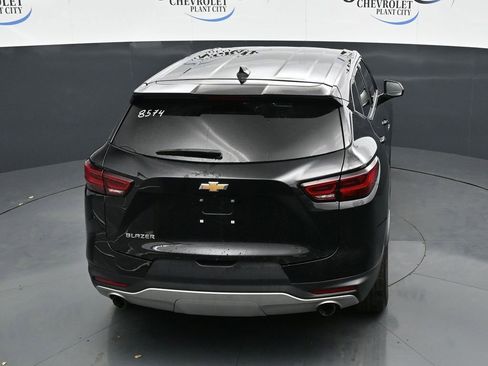 Used 2025 Chevrolet Blazer LT FWD image 23