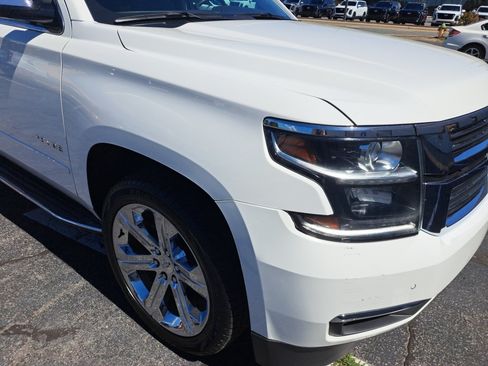 Used 2017 Chevrolet Tahoe Premier AWD/4WD image 16